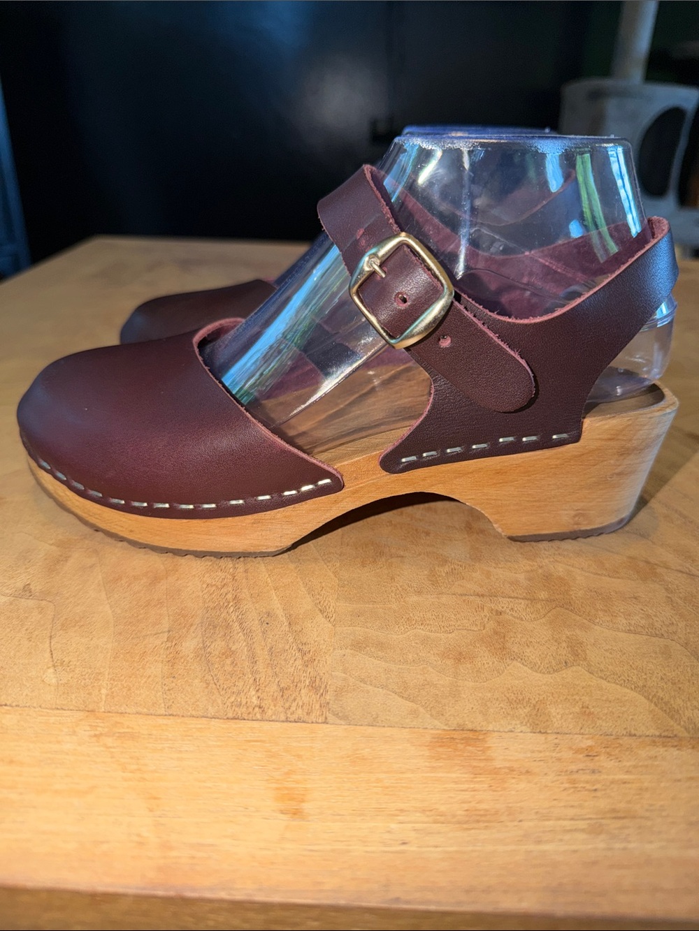 MIA Sofie Wooden Sandals Size 37 Wine - Picture 6 of 8